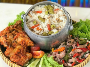 Inilah Tips untuk Memasak Nasi Liwet Gurih